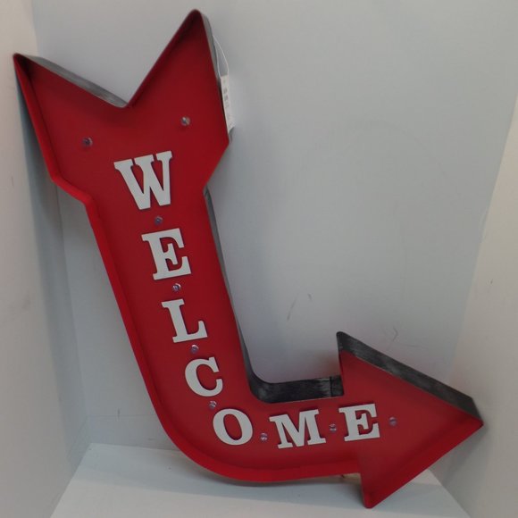 WELCOME Red LED Light Up Metal Arrow New Wall Decor - Picture 1 of 9